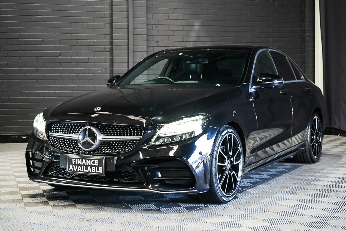 Mercedes Benz C-class image 4