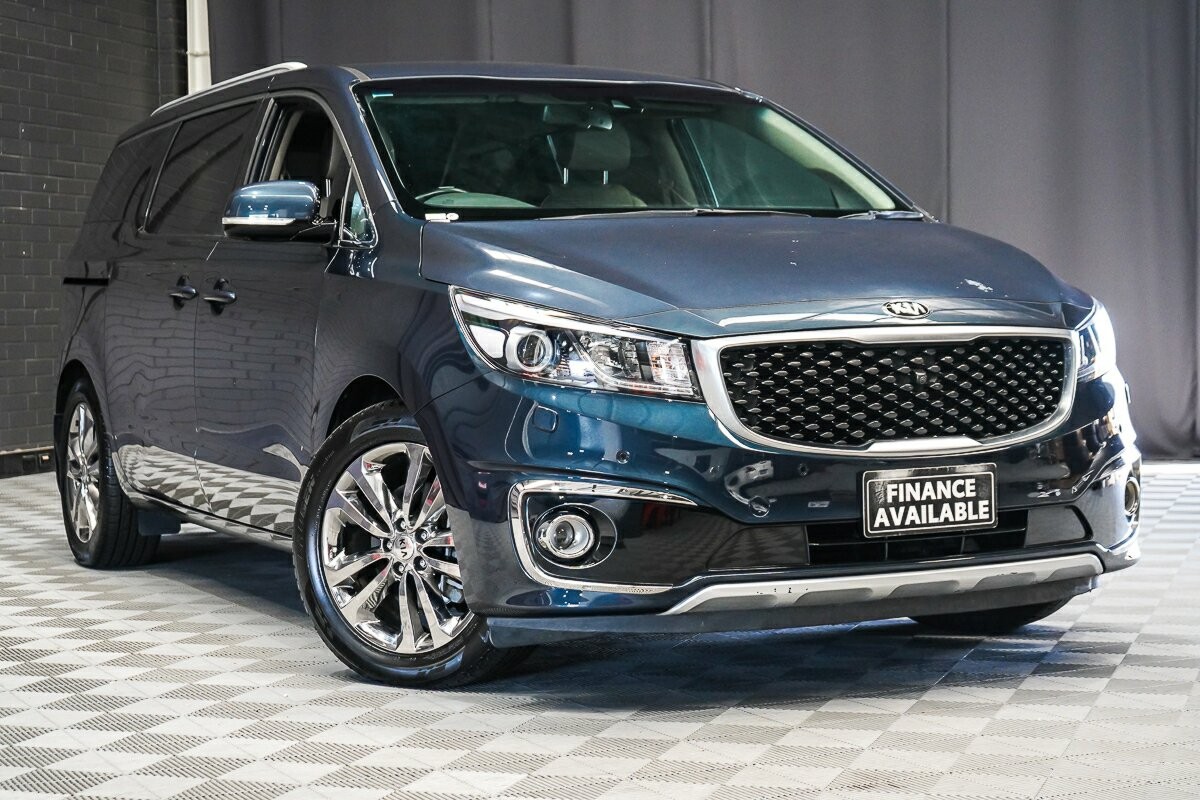 Kia Carnival image 1