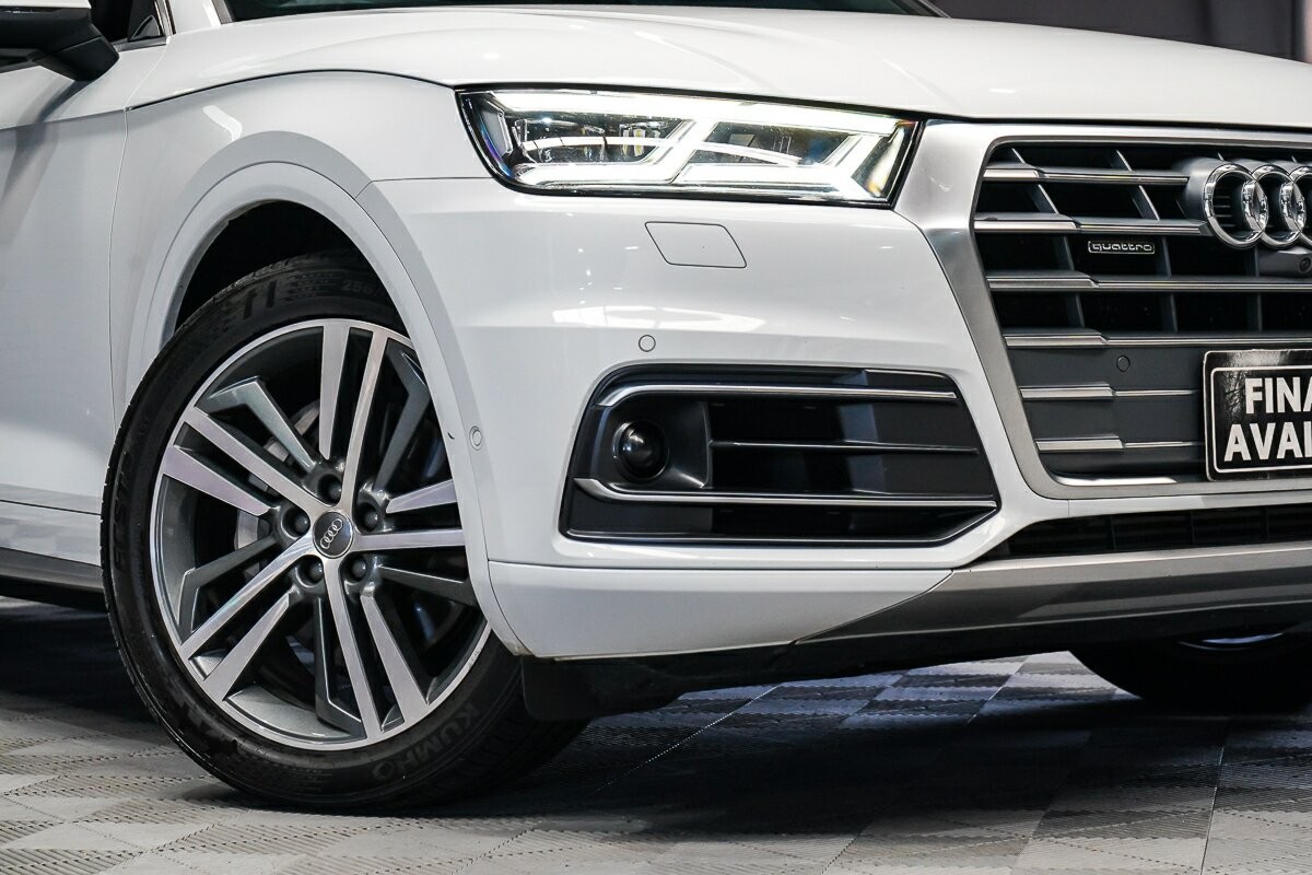Audi Q5 image 2