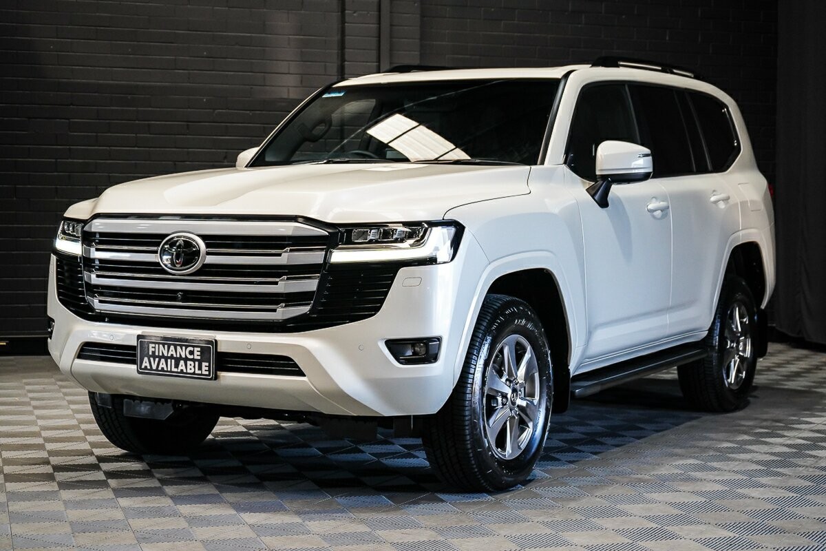 Toyota Landcruiser image 4