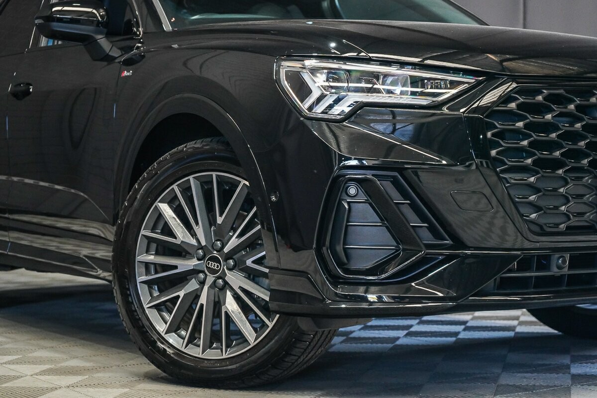 Audi Q3 image 2