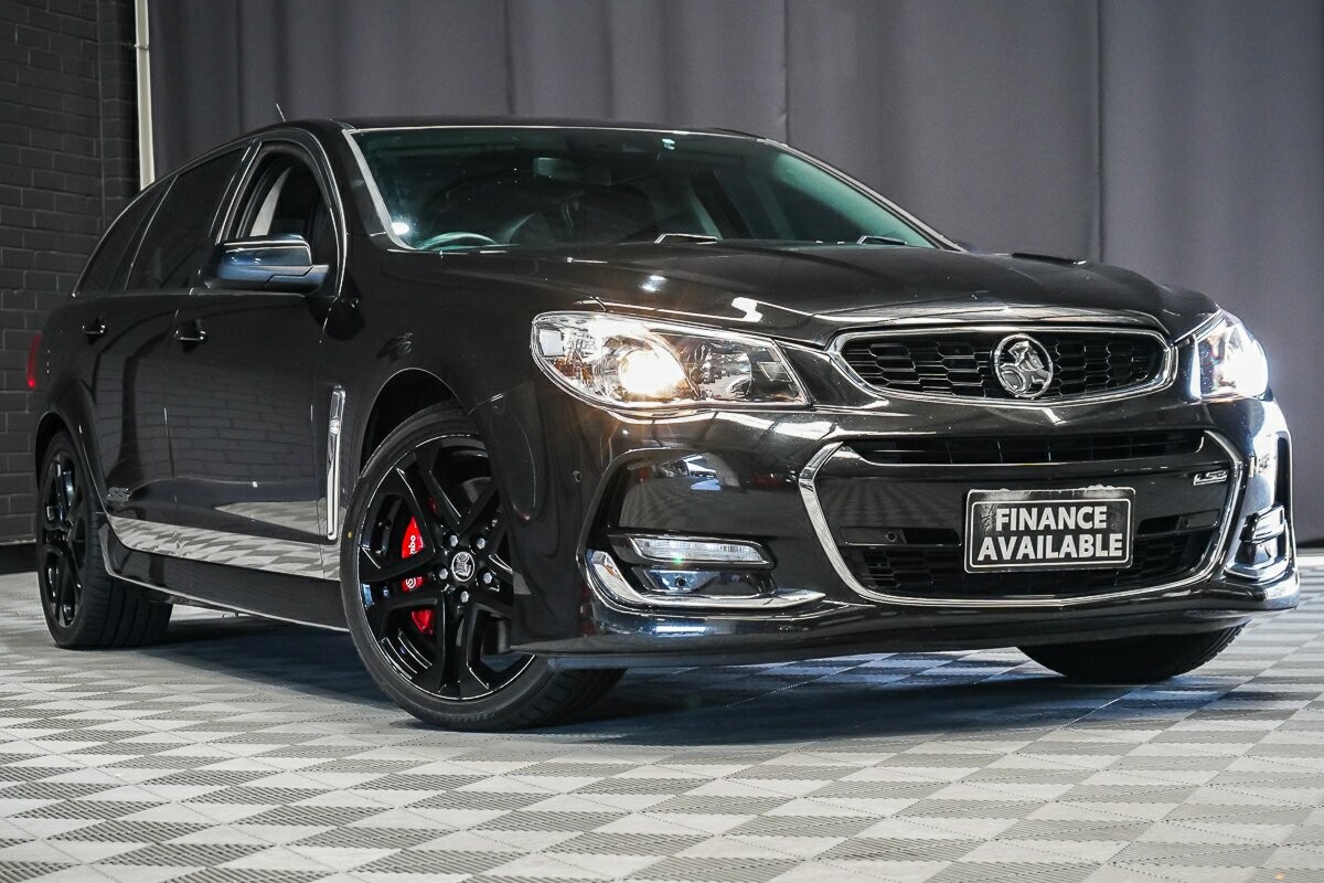 Holden Commodore image 1
