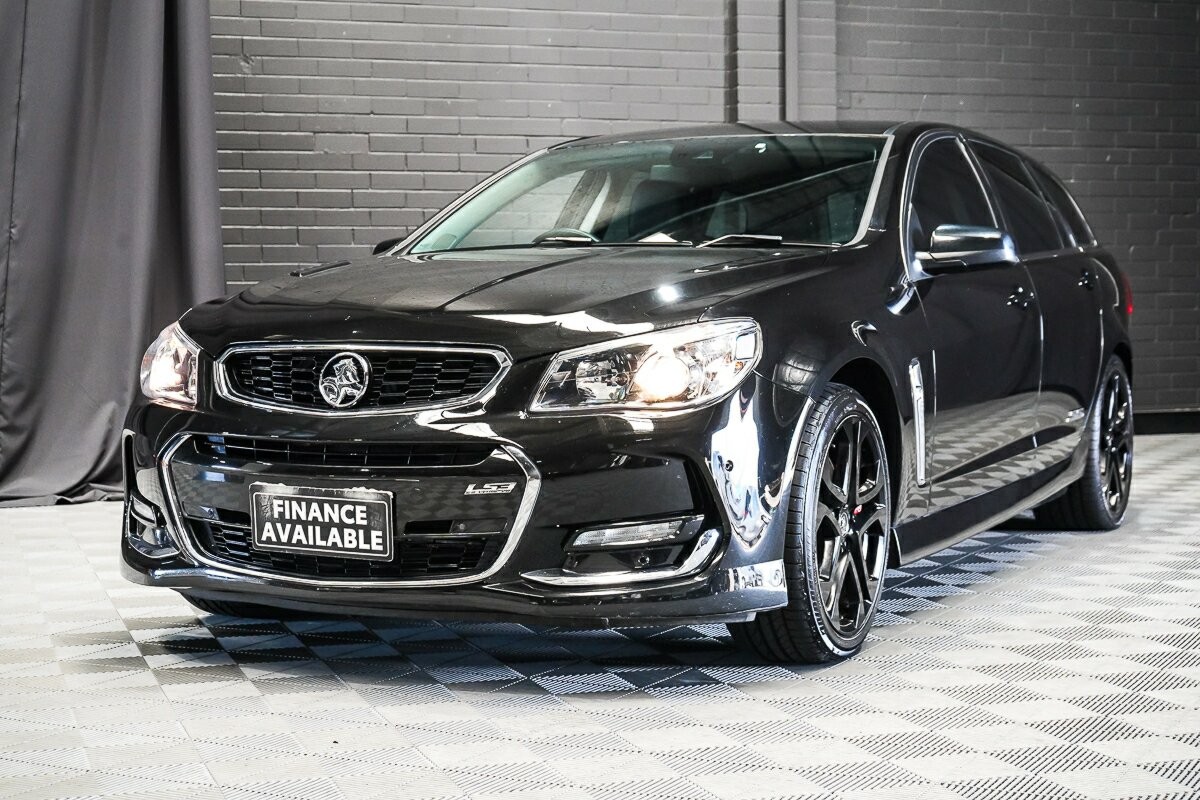 Holden Commodore image 4