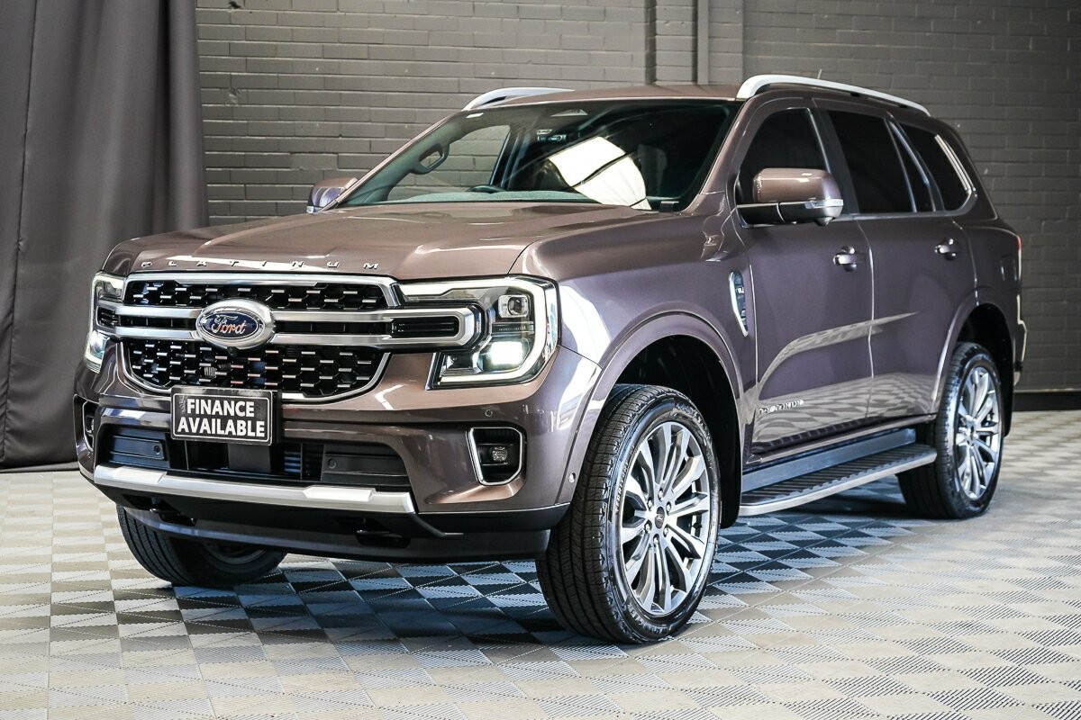 Ford Everest image 4