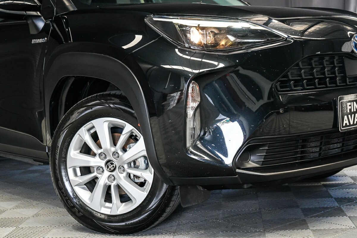 Toyota Yaris Cross image 2