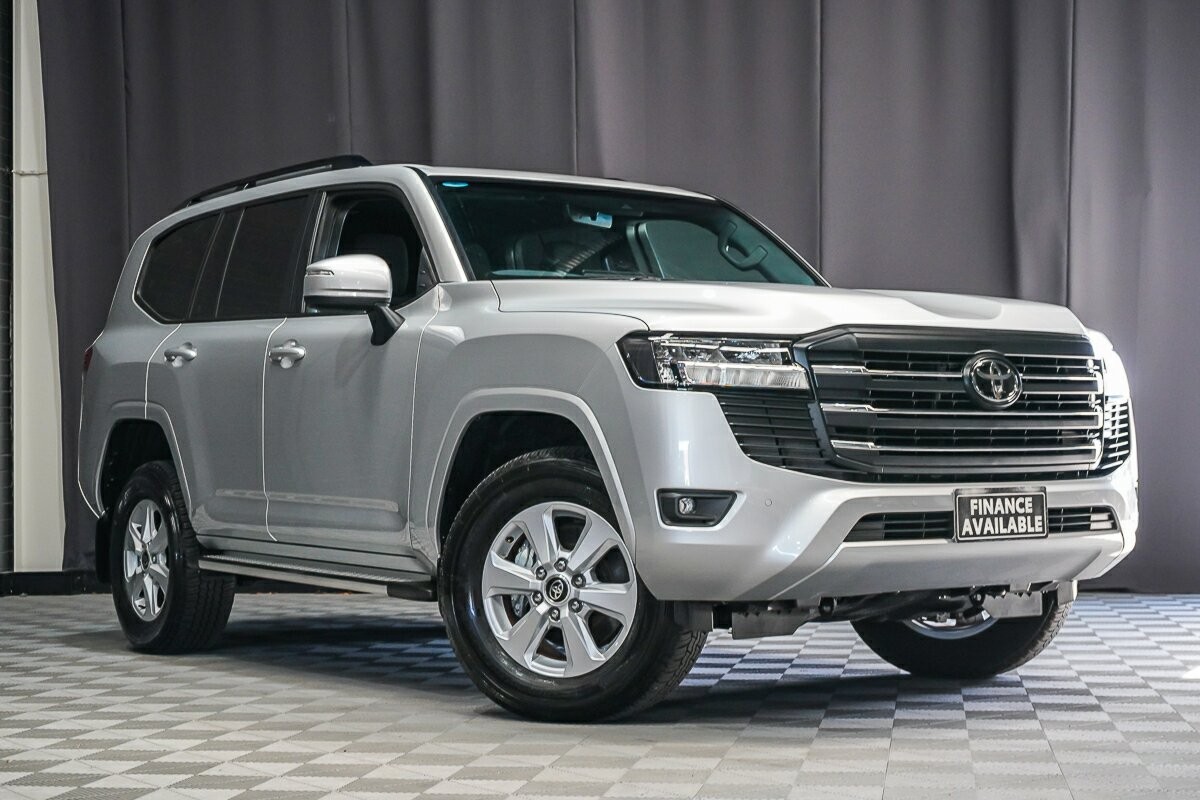 Toyota Landcruiser image 1