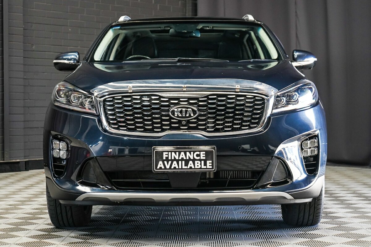 Kia Sorento image 3