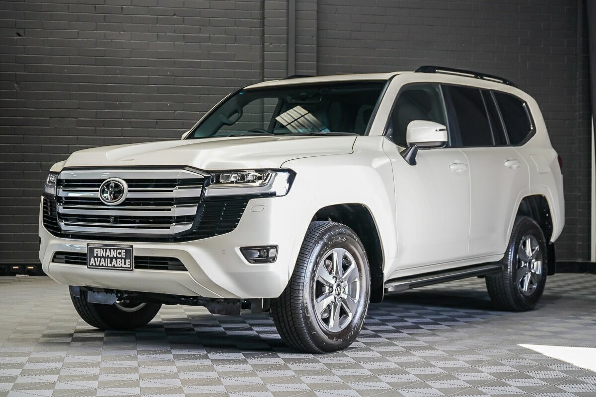 Toyota Landcruiser image 4
