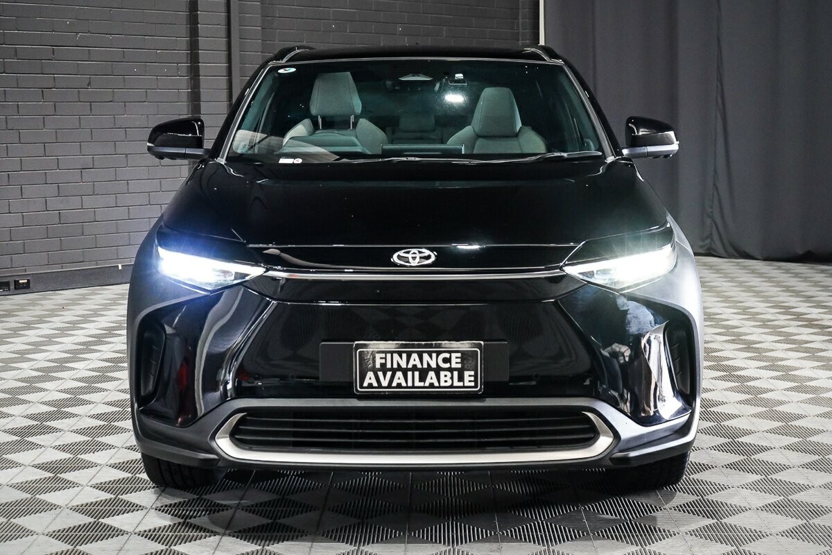 Toyota Bz4x image 3
