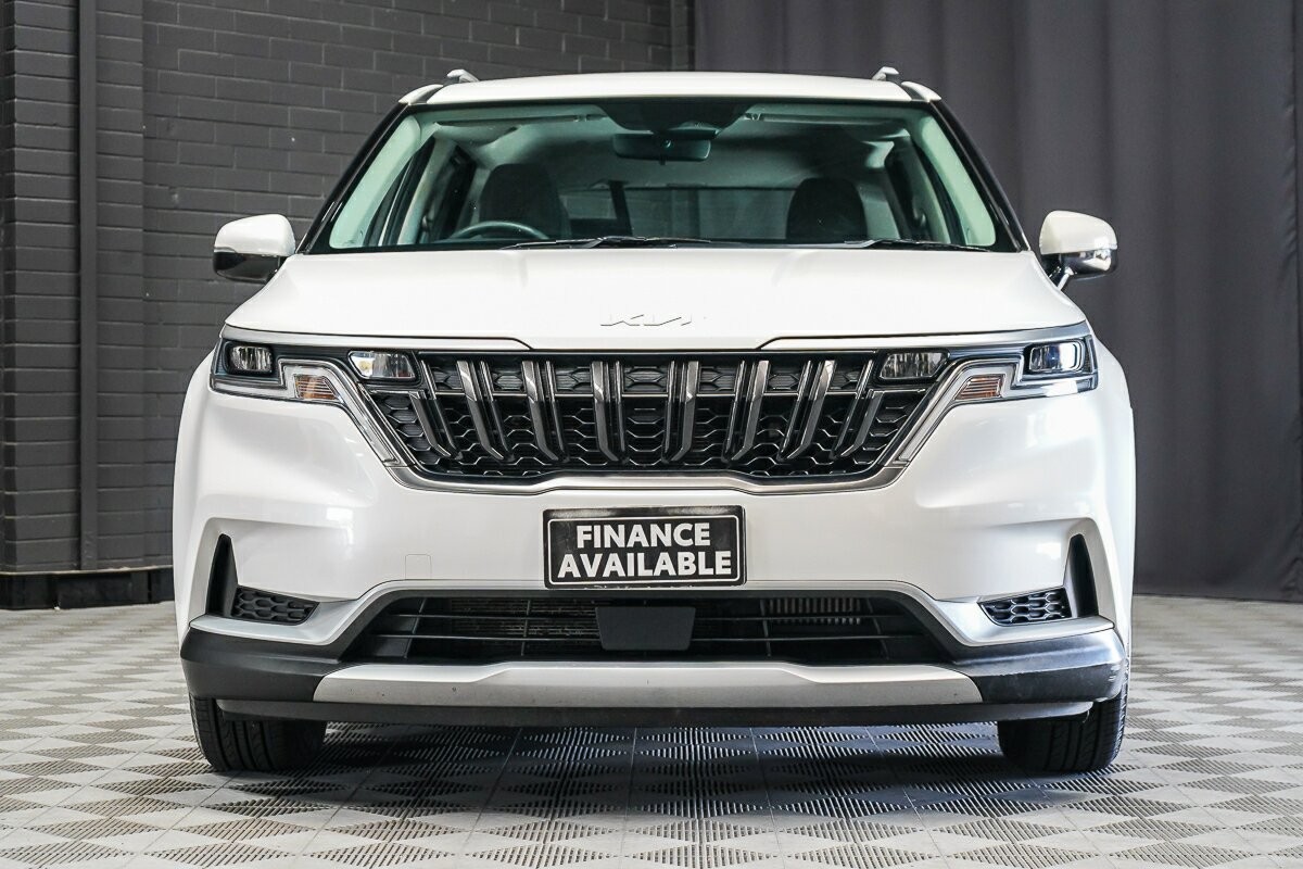 Kia Carnival image 3