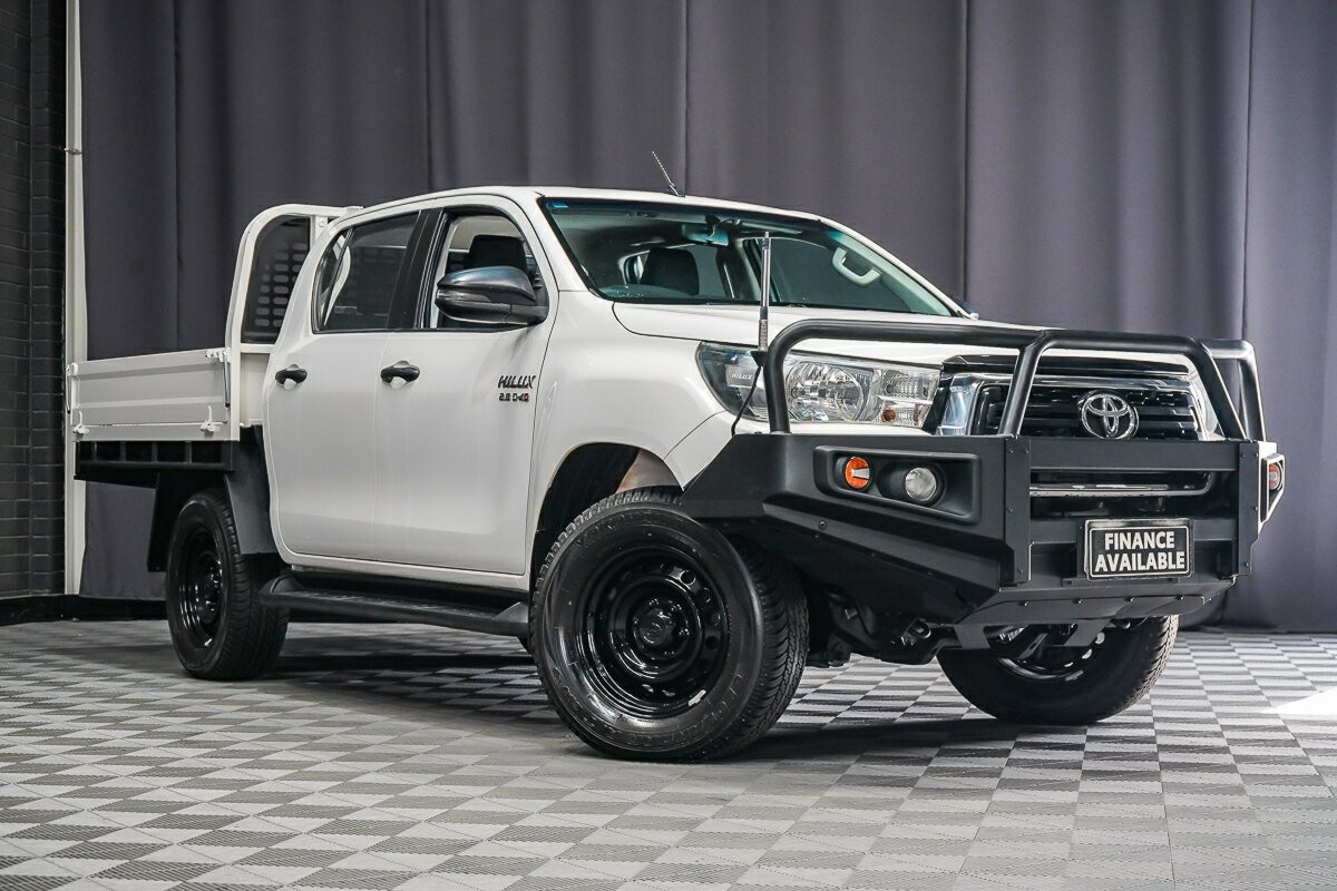 Toyota Hilux image 1