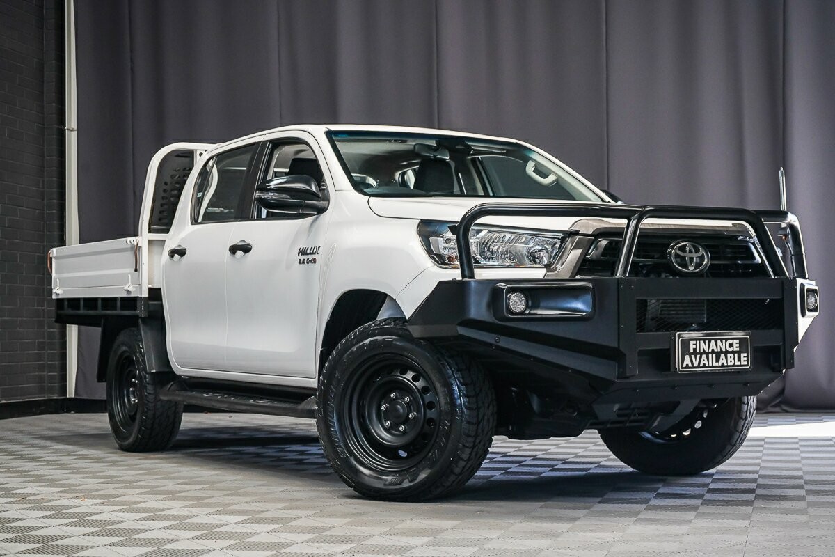 Toyota Hilux image 1