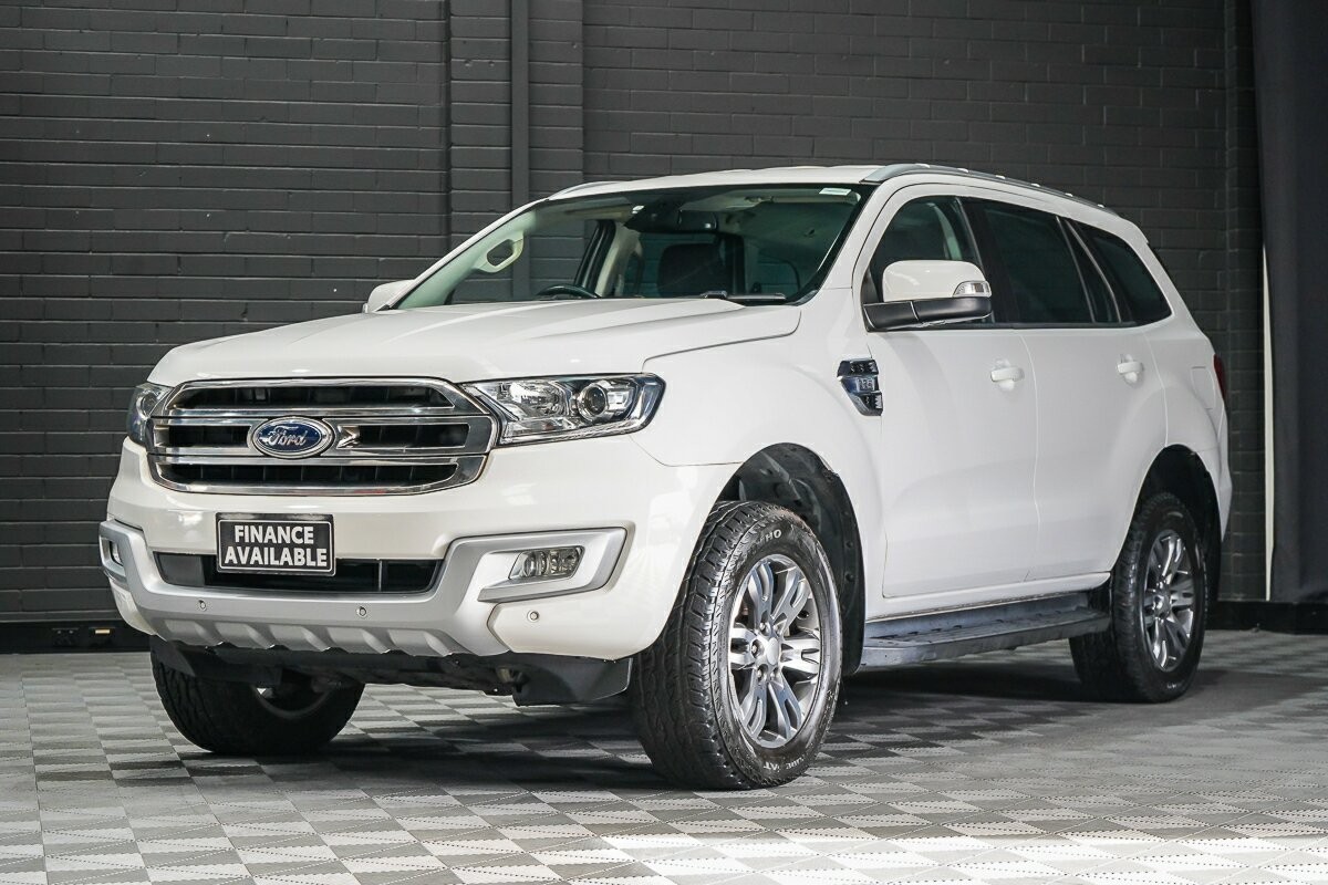 Ford Everest image 4