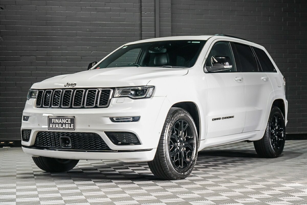 Jeep Grand Cherokee image 4