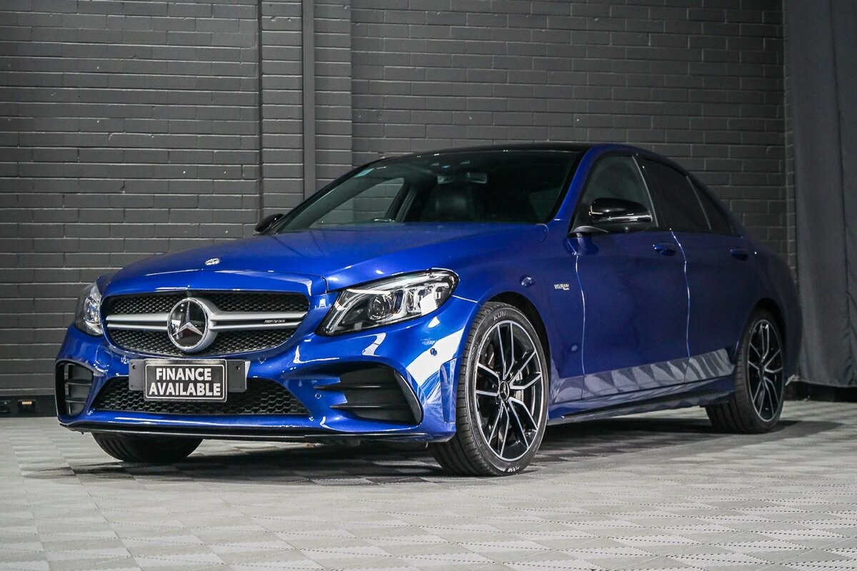 Mercedes Benz C-class image 4