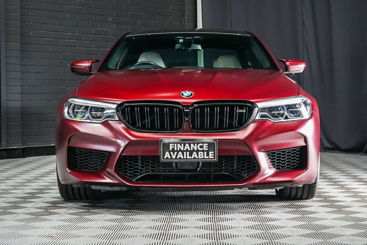 BMW M5 image 3