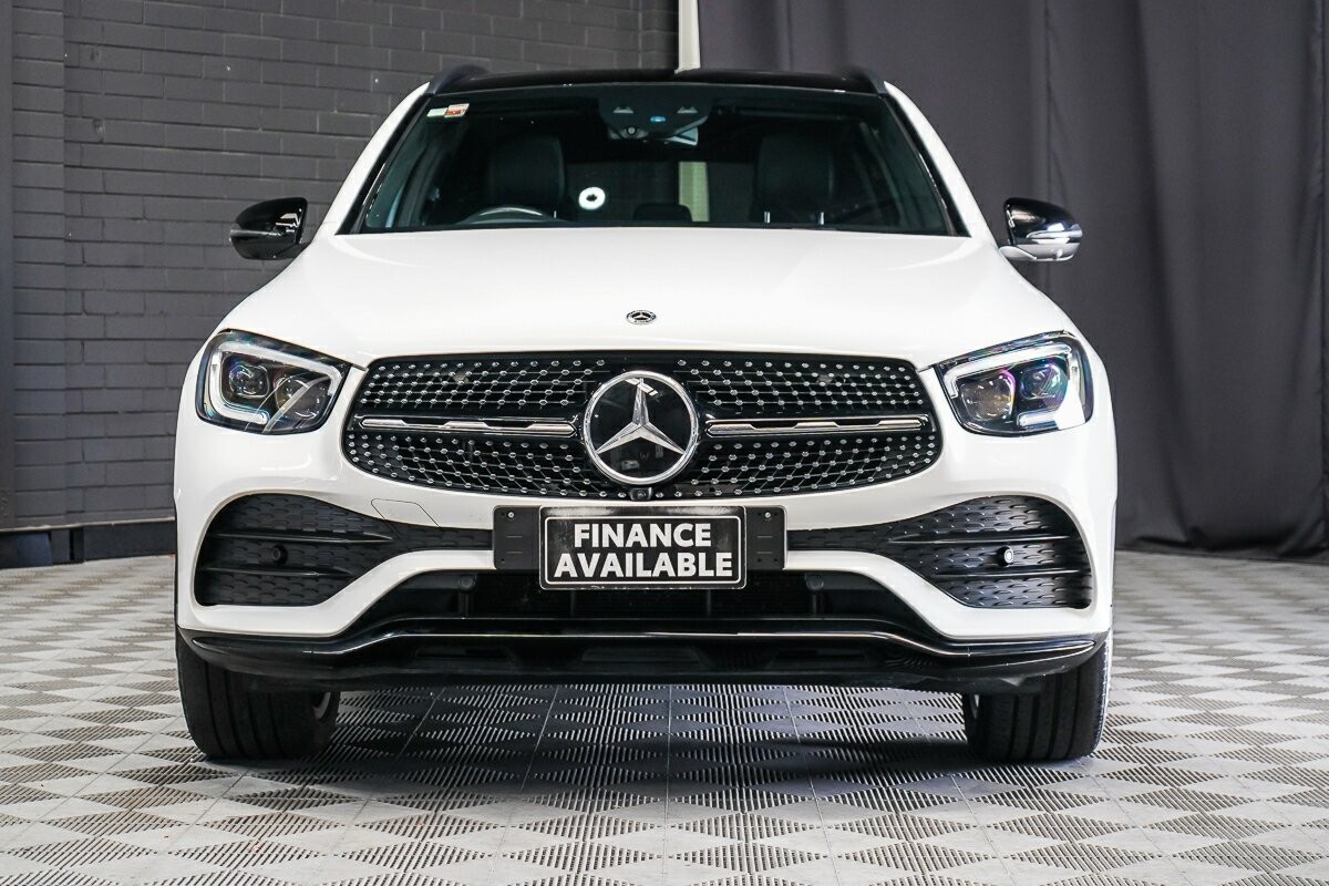Mercedes Benz Glc-class image 3