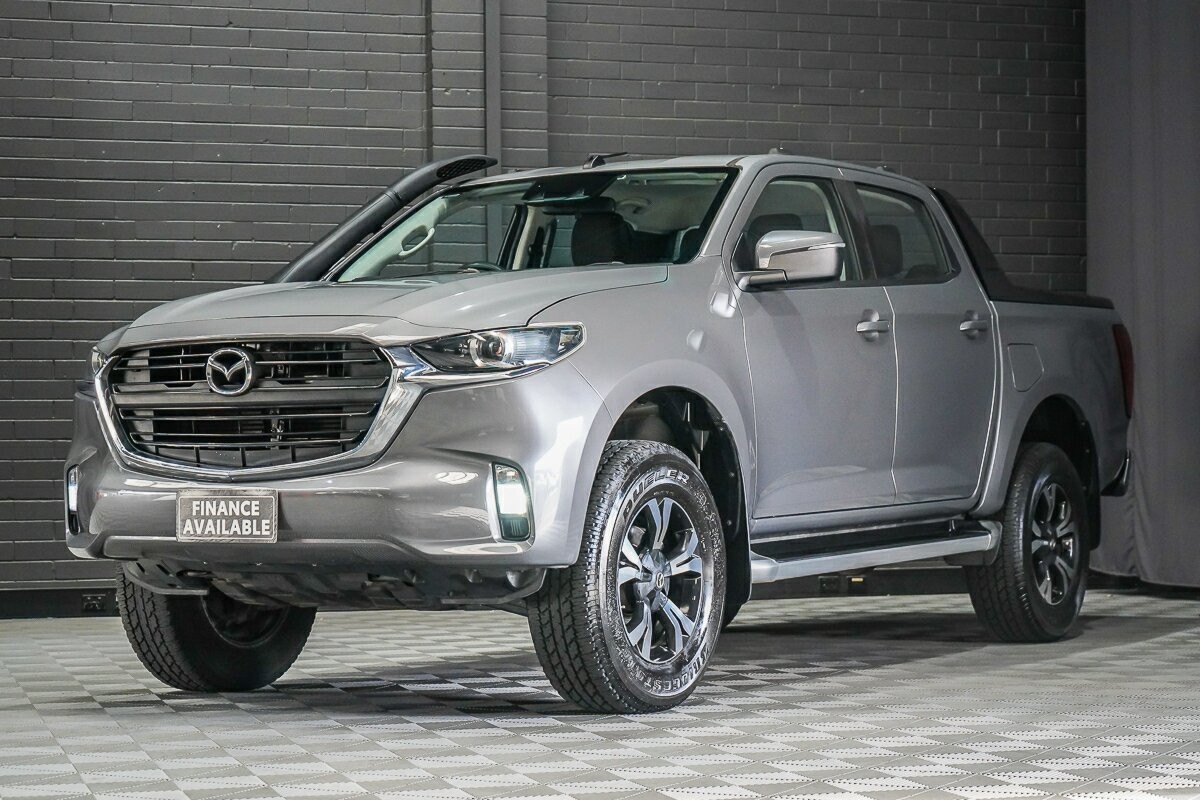 Mazda Bt-50 image 4