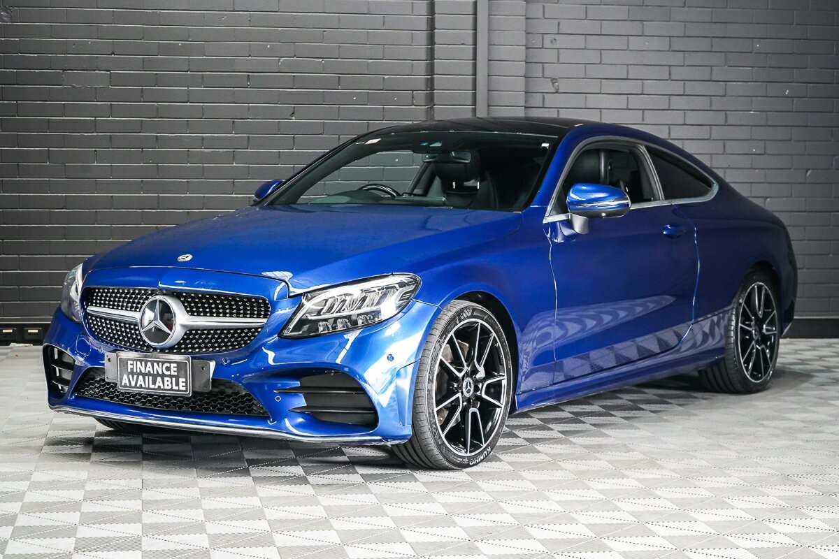 Mercedes Benz C-class image 4