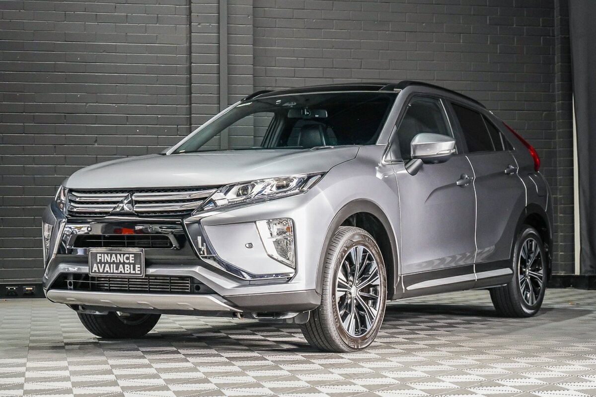 Mitsubishi Eclipse Cross image 4