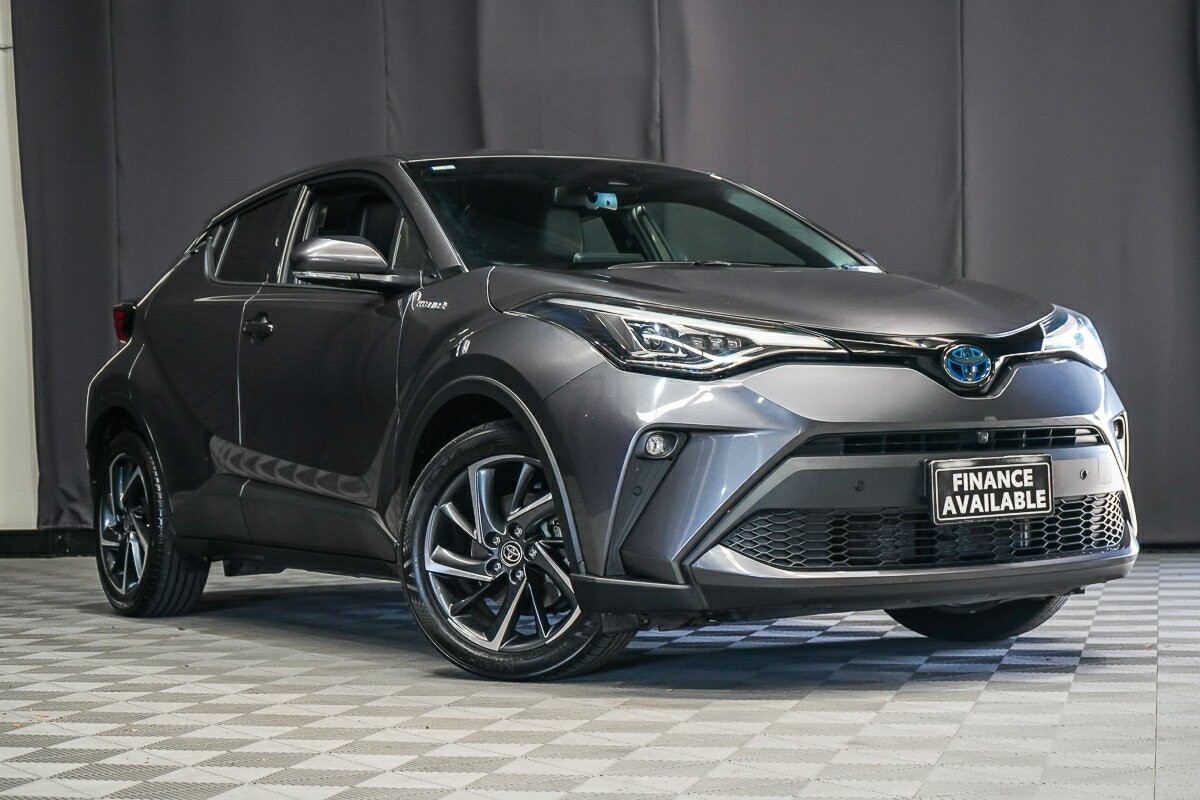 Toyota C-hr image 1