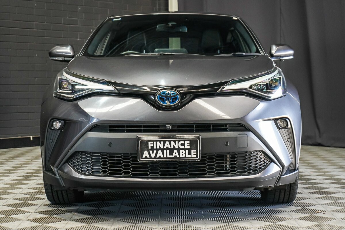 Toyota C-hr image 3