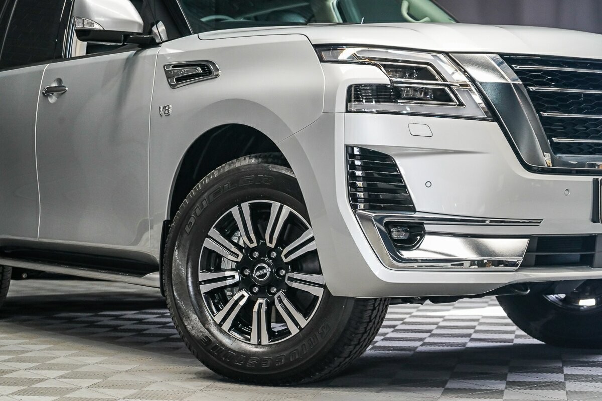 Nissan Patrol image 2