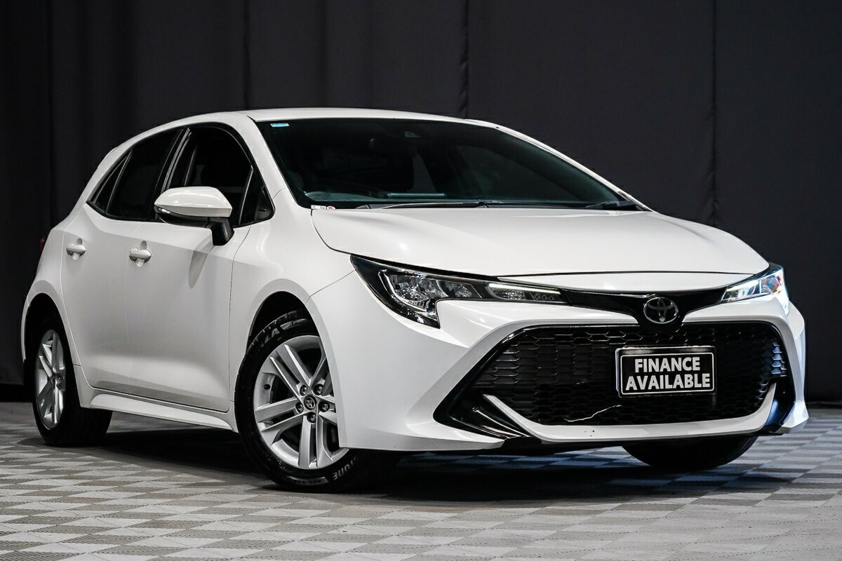 Toyota Corolla image 1