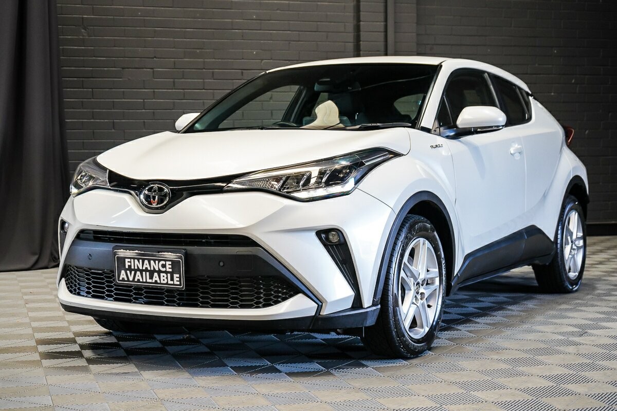 Toyota C-hr image 4