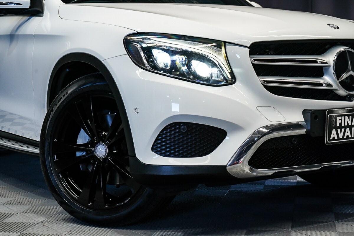 Mercedes Benz Glc-class image 2