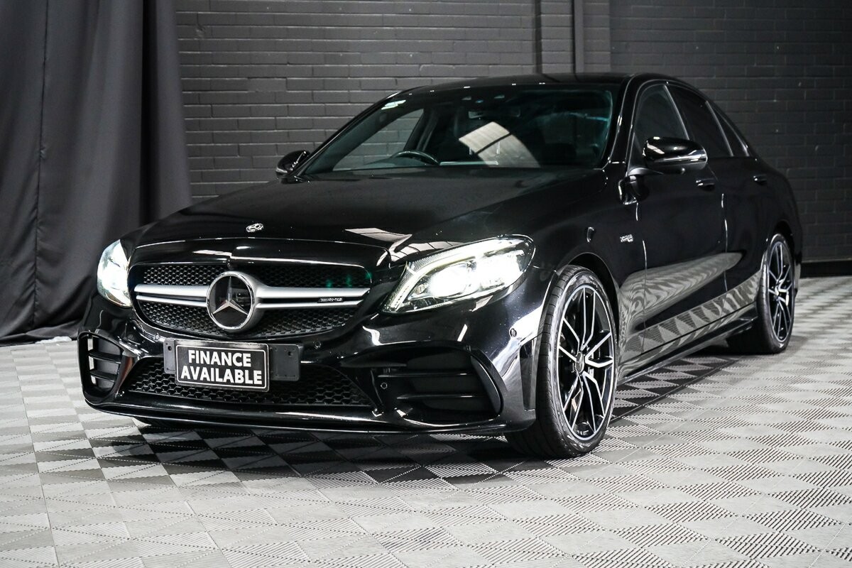 Mercedes Benz C-class image 4