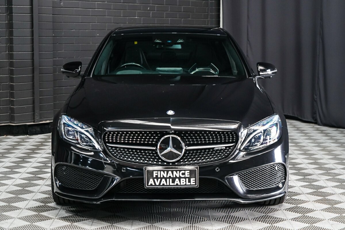 Mercedes Benz C-class image 3