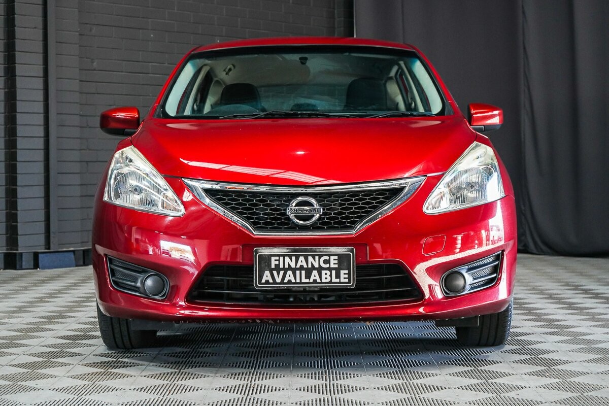 Nissan Pulsar image 3