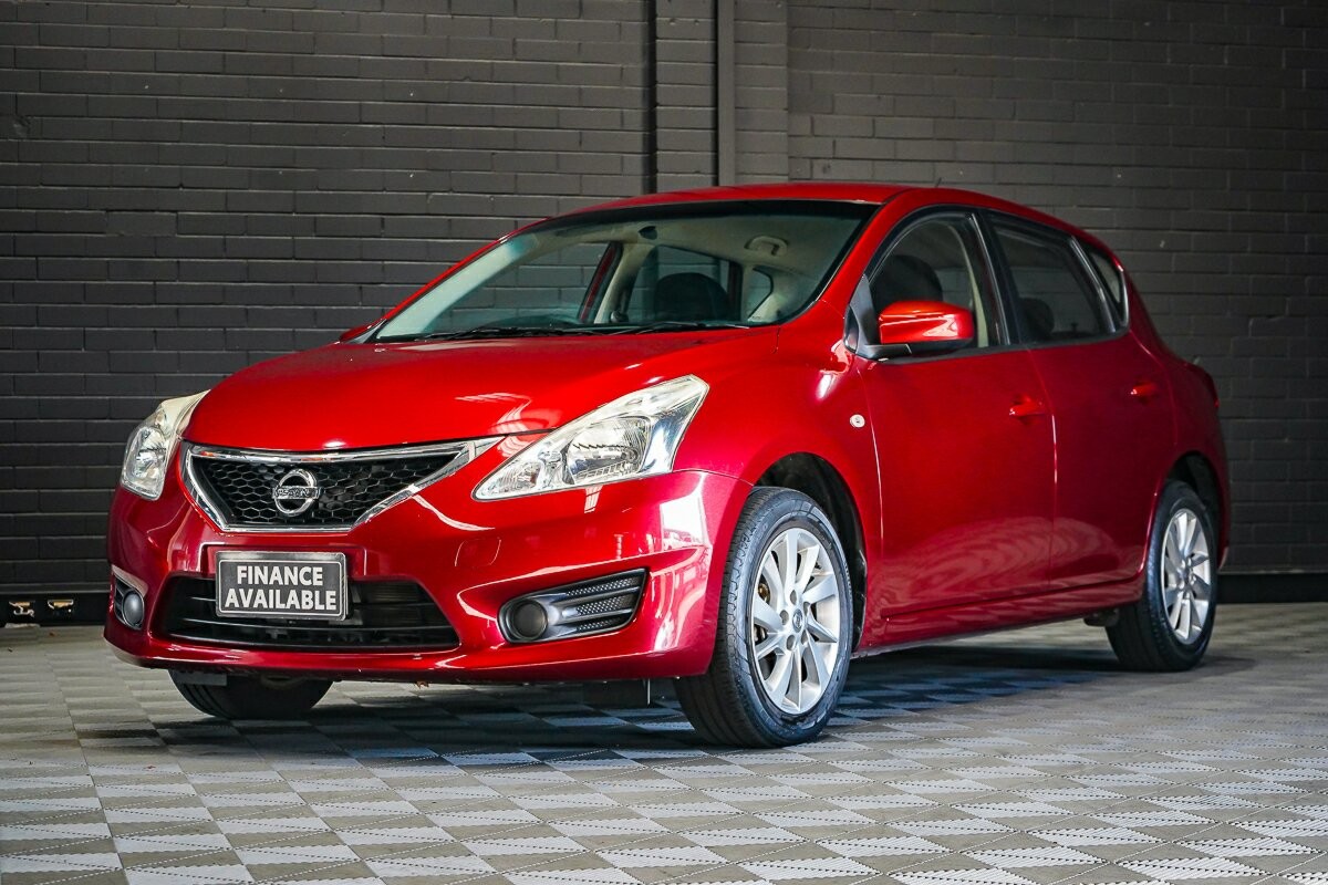 Nissan Pulsar image 4