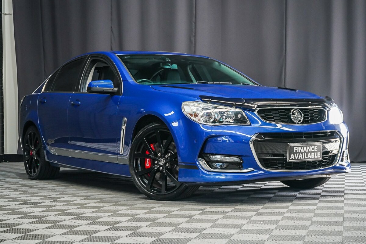 Holden Commodore image 1