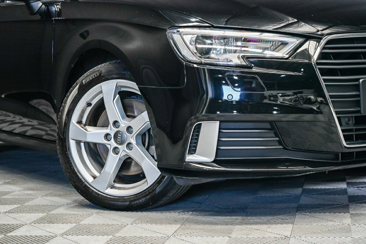 Audi A3 image 2