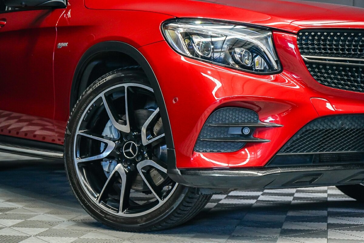 Mercedes Benz Glc-class image 2