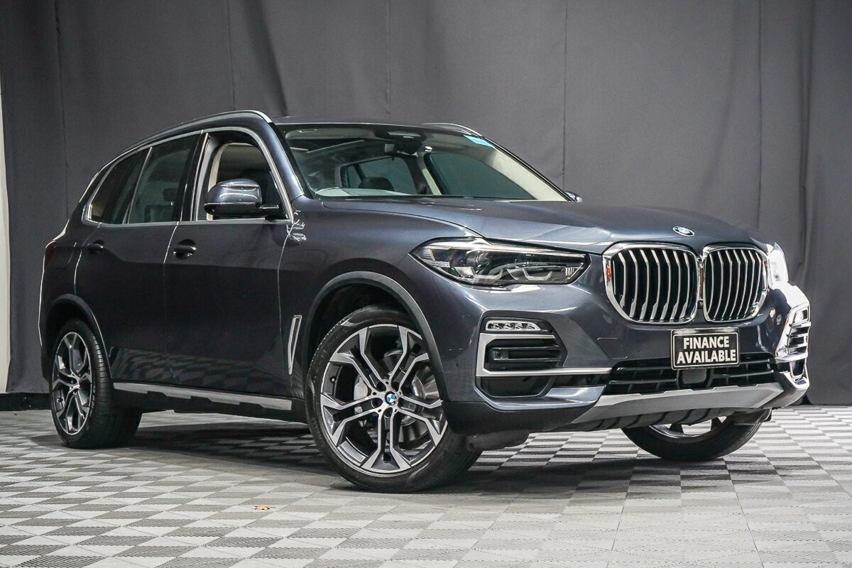 BMW X5 image 1