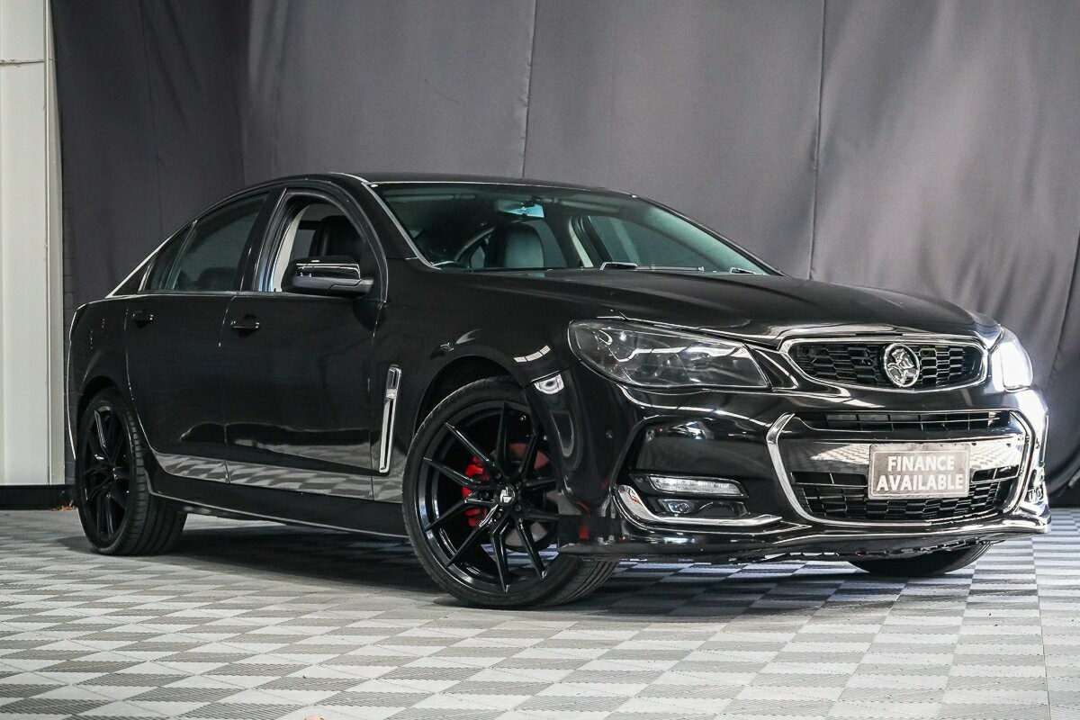 Holden Commodore image 1