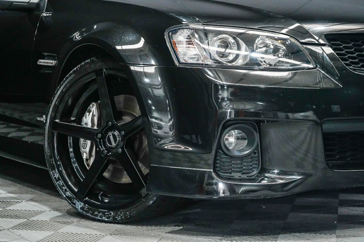 Holden Ute image 2