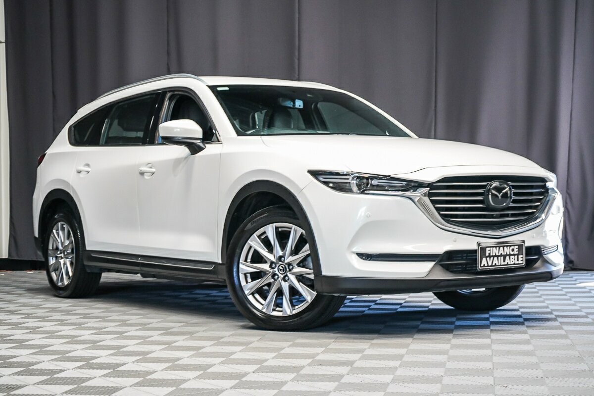 Mazda Cx-8 image 1