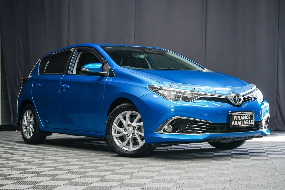 Toyota Corolla image 1
