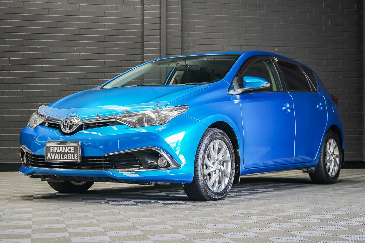 Toyota Corolla image 4