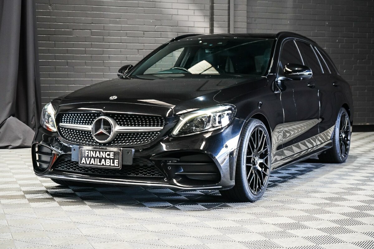 Mercedes Benz C-class image 4