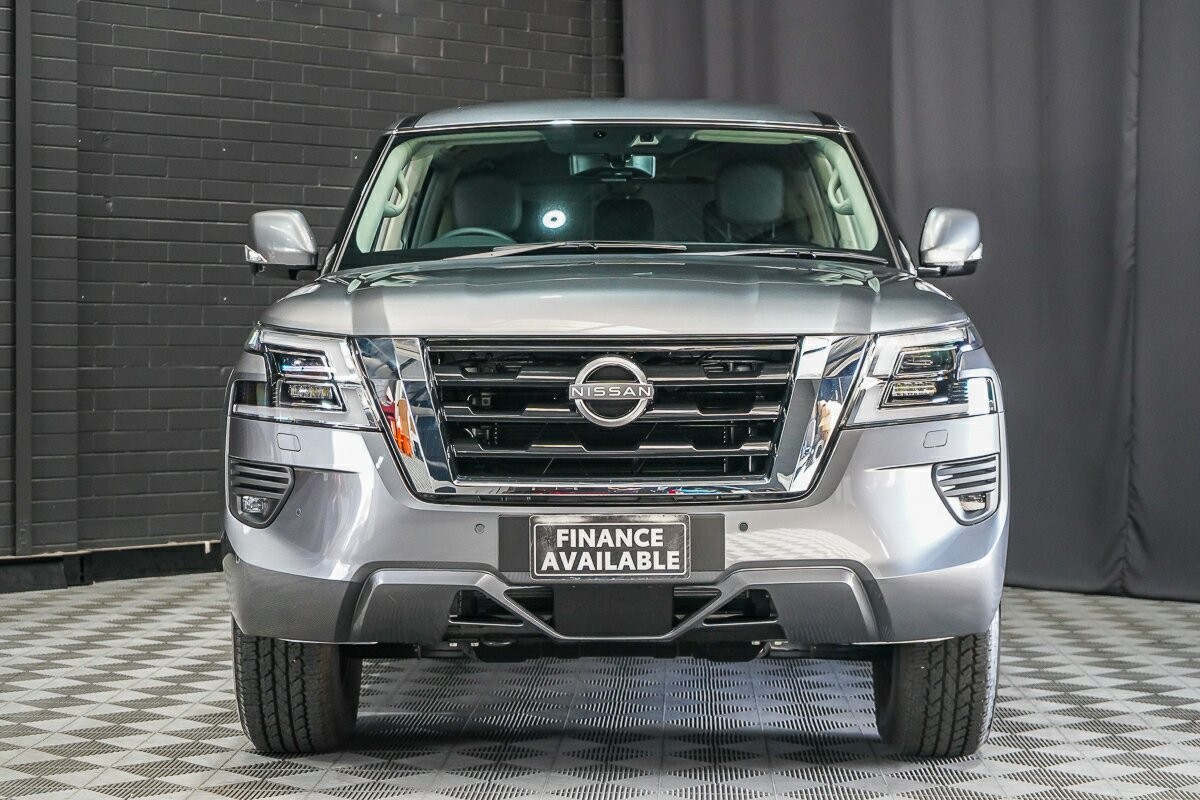 Nissan Patrol image 3