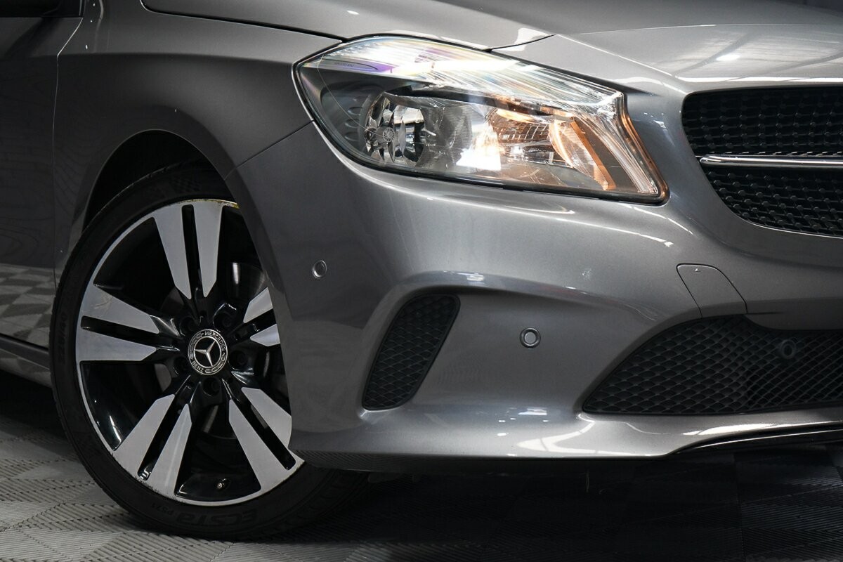 Mercedes Benz A-class image 2