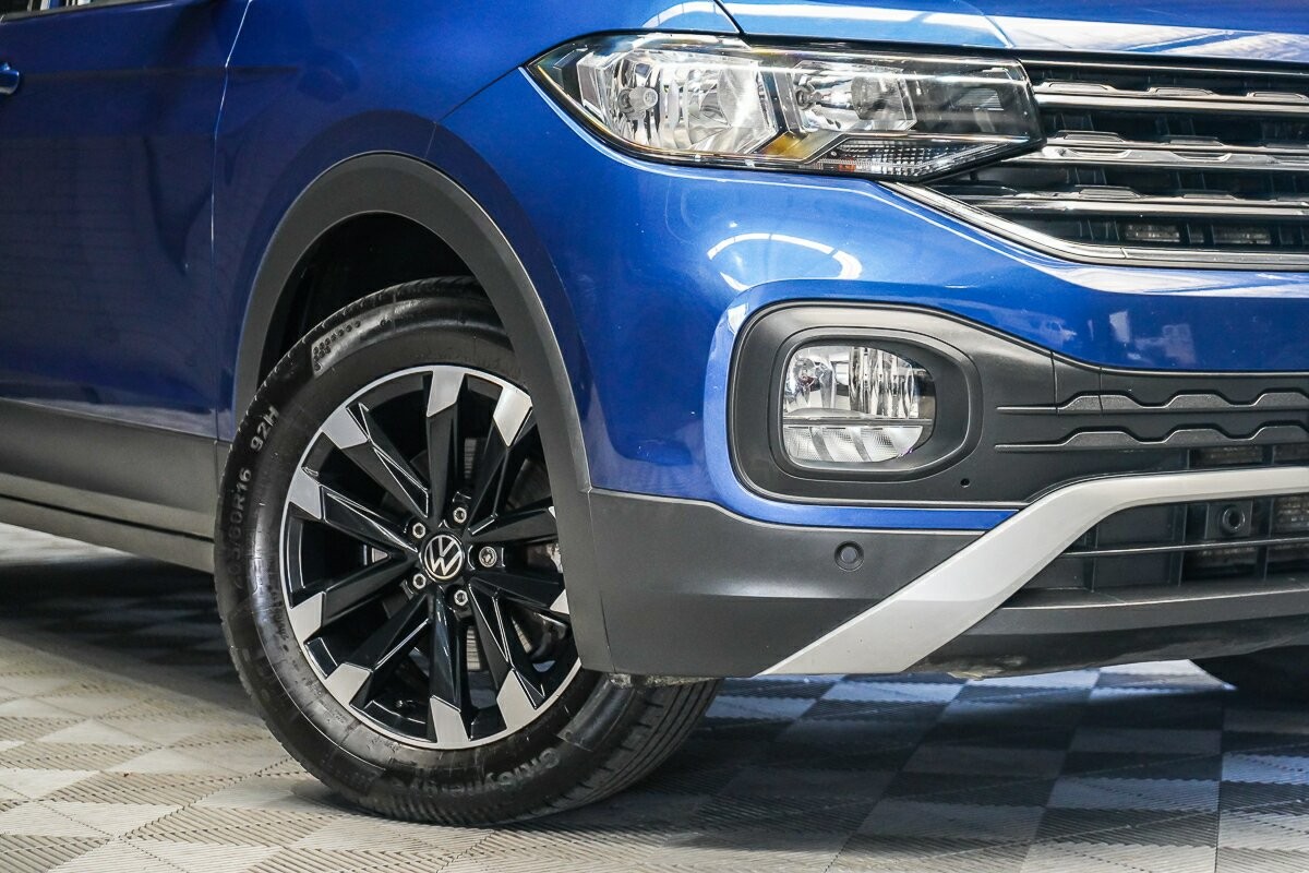 Volkswagen T-cross image 2