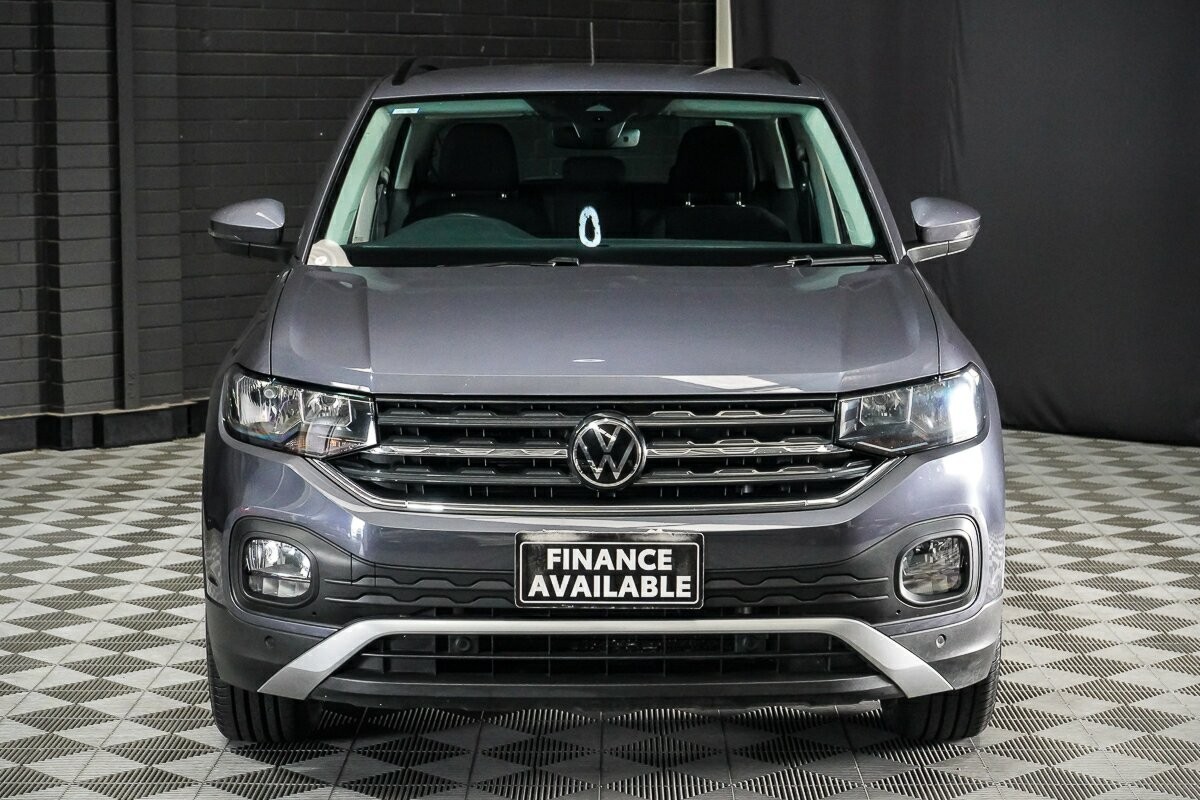 Volkswagen T-cross image 3