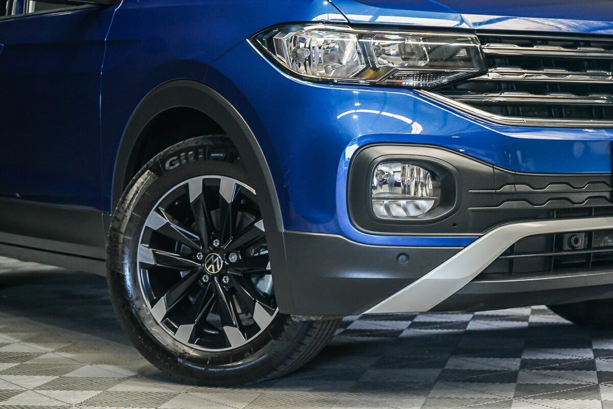 Volkswagen T-cross image 2