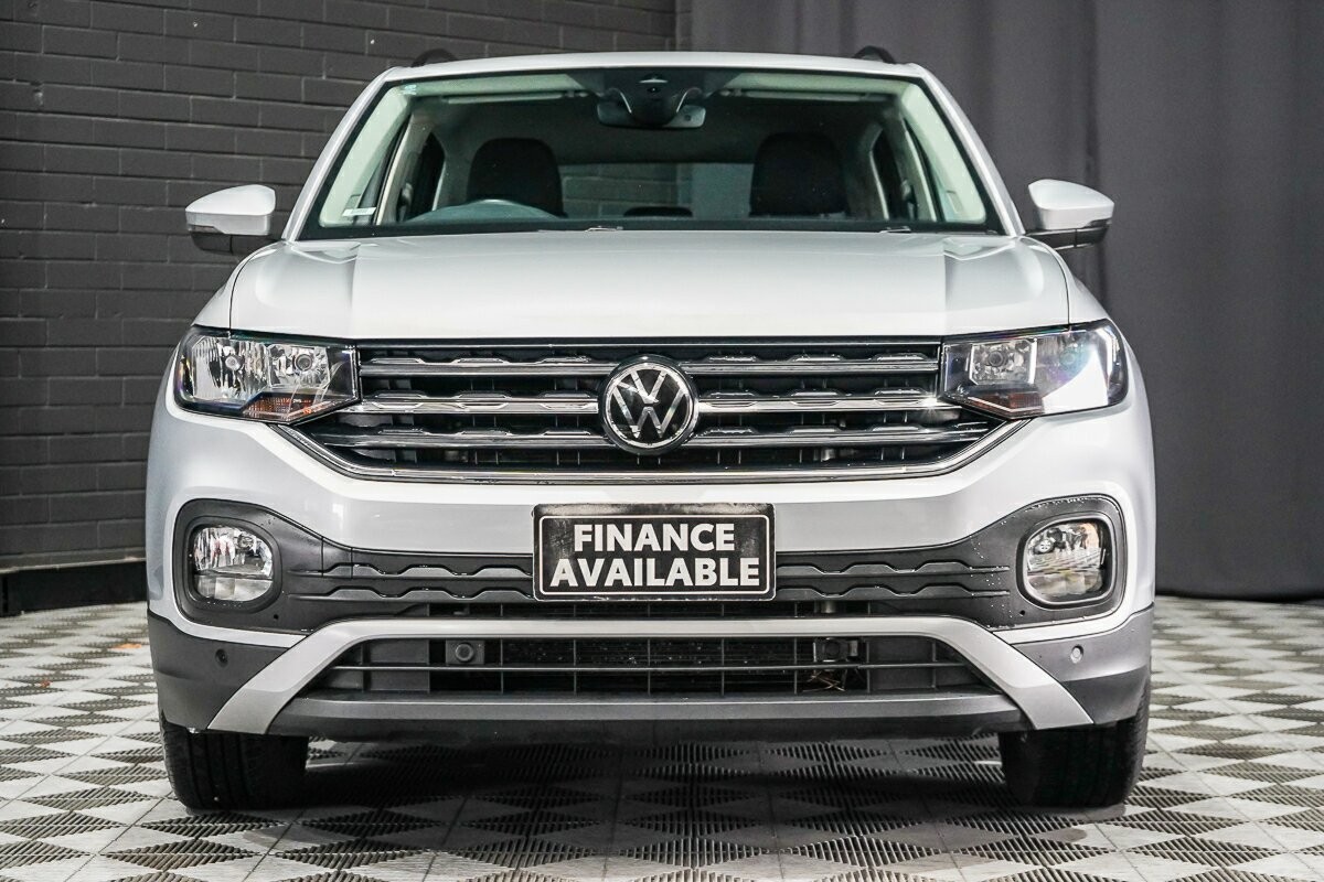 Volkswagen T-cross image 3